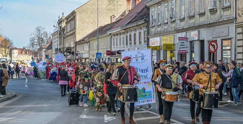 Vesela fašnička povorka u utorak u Karlovcu – Oko 500 mališana proći će gradskim ulicama pa kod Glazbenog paviljona uživati u programu i krafnama